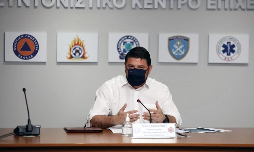 Κορονοϊός: Η ενημέρωση για τα νέα μέτρα - Αύριο η απόφαση για τα σχολεία